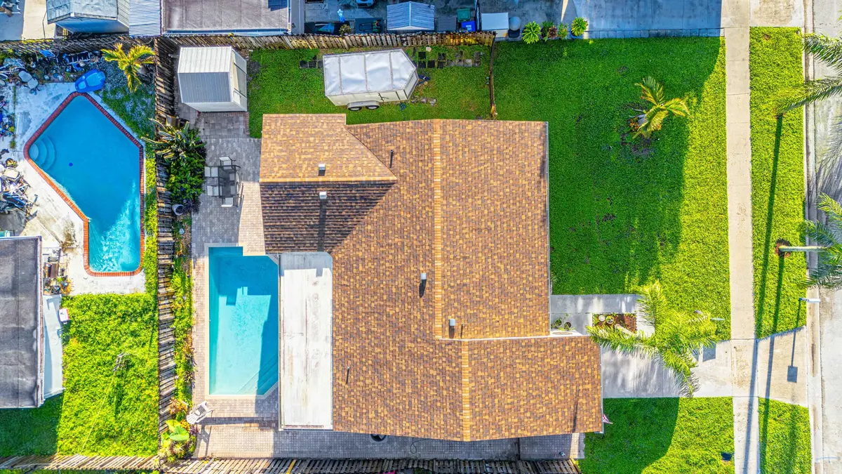 MLS-4 at 6911 SW 1ST Court, Margate