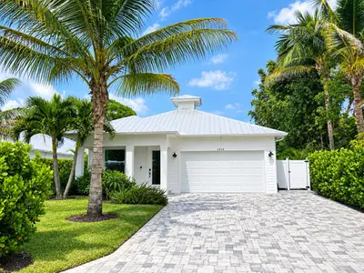 1515 SE 5TH Street, Stuart – Single Family Residence for sale