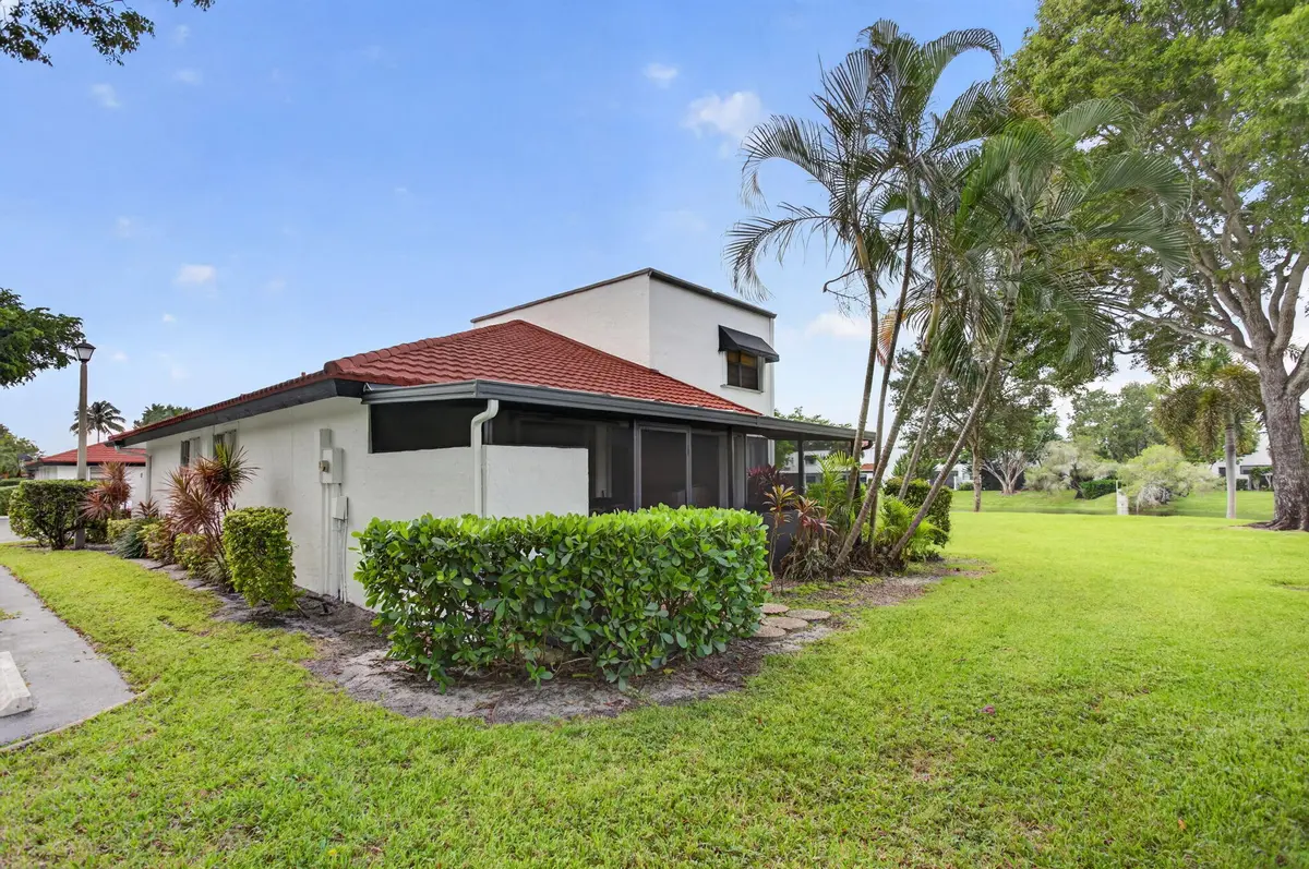 6-web-or-mls-509-9 at 509 NW 36th Avenue, Deerfield Beach