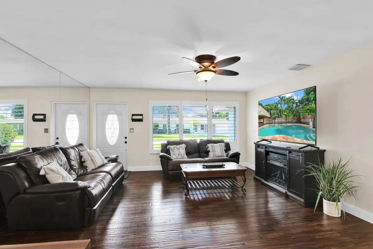 1017 SE Seventh St Deerfield Beach -3 at 1017 SE 7TH Street, Deerfield Beach