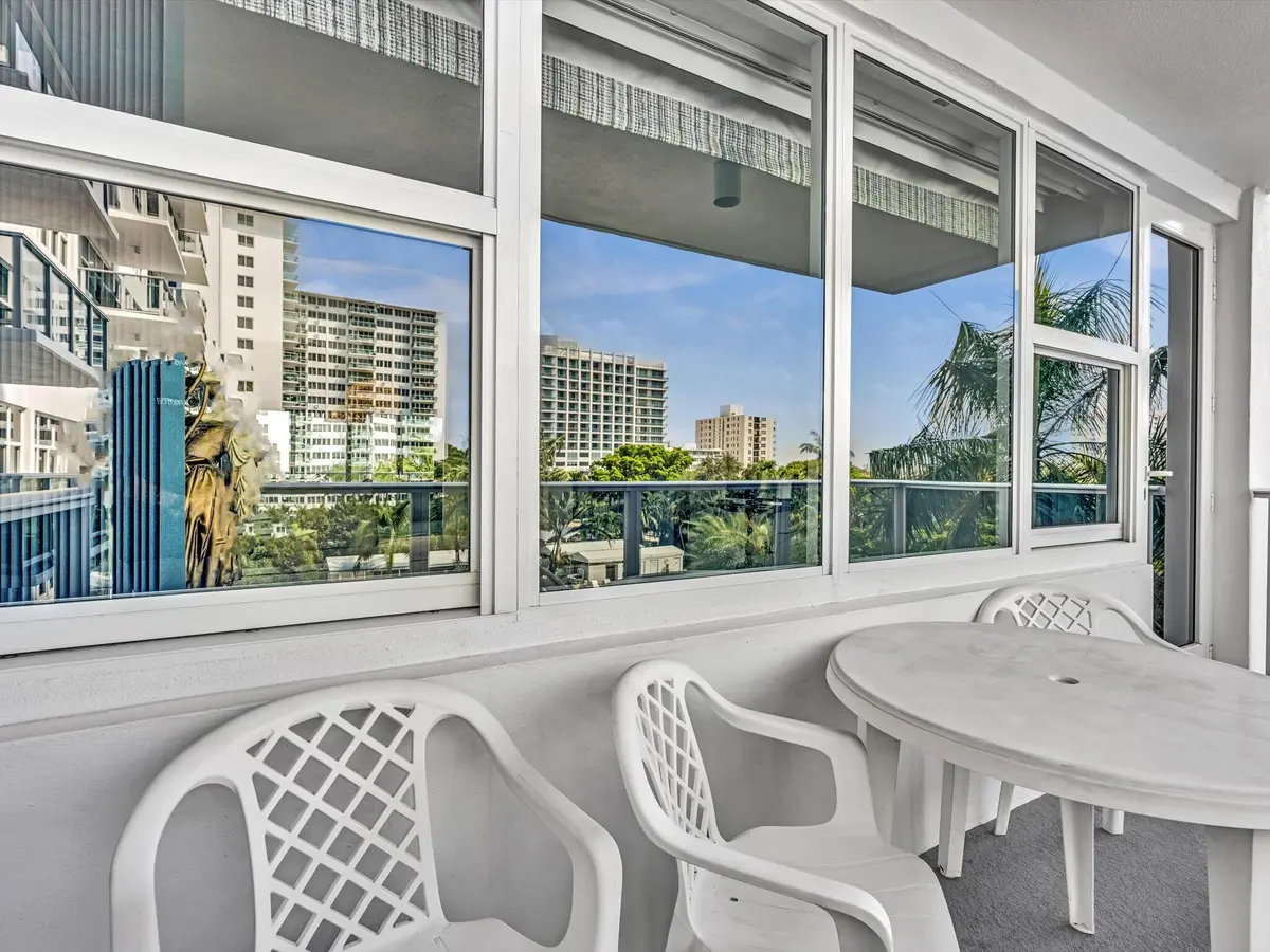 16' Long balcony at 3333 NE 34TH Street 418, Fort Lauderdale