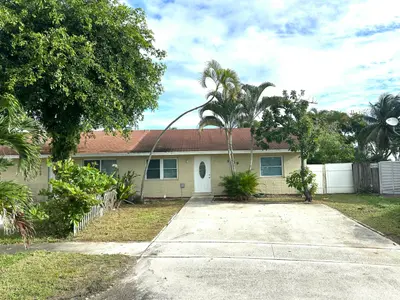 1769 Keenland Circle, West Palm Beach – Villa for rent