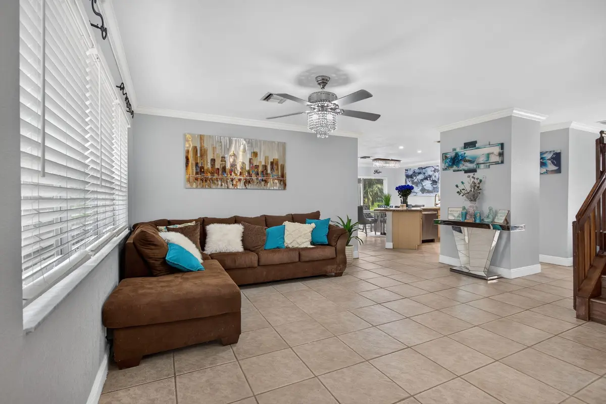 entrance at 4258 NW 1st Drive, Deerfield Beach