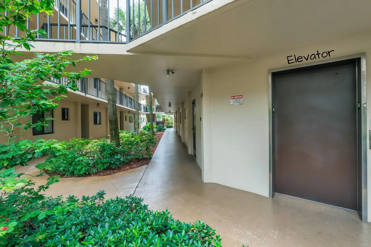 Elevator at 5280 LAS VERDES Circle 320, Delray Beach