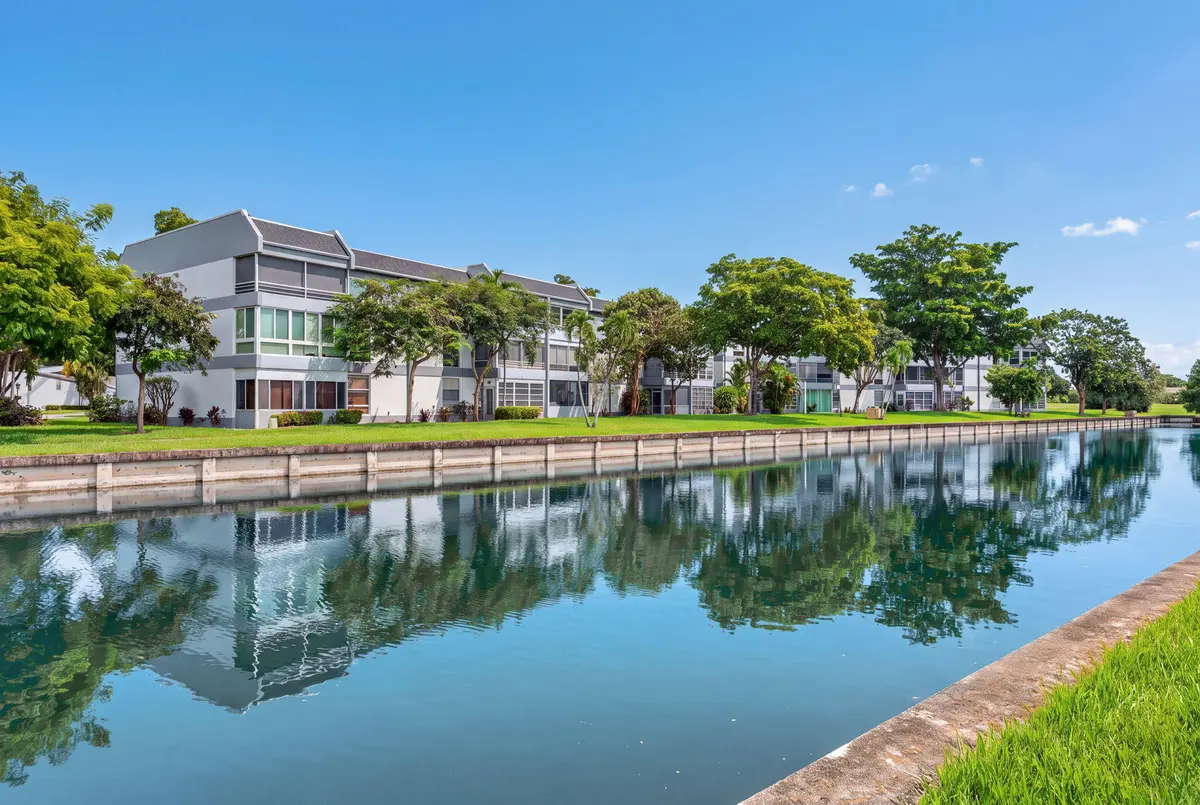 2-web-or-mls-DSC03996_360MEDIA at 8321 SANDS POINT Boulevard D206, Tamarac