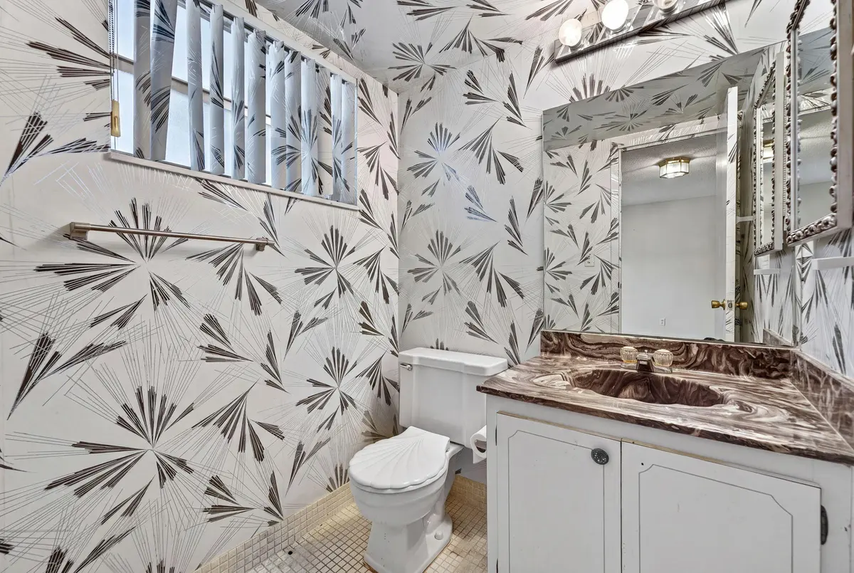 15-web-or-mls-DSC03811_360MEDIA at 8321 SANDS POINT Boulevard D206, Tamarac
