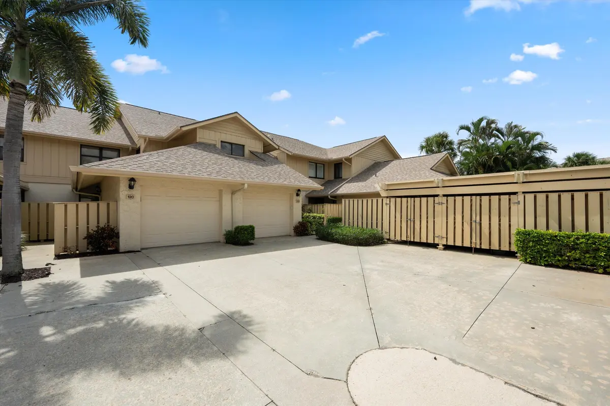 01-DSC_8796 at 17110 Waterbend Drive 220, Jupiter