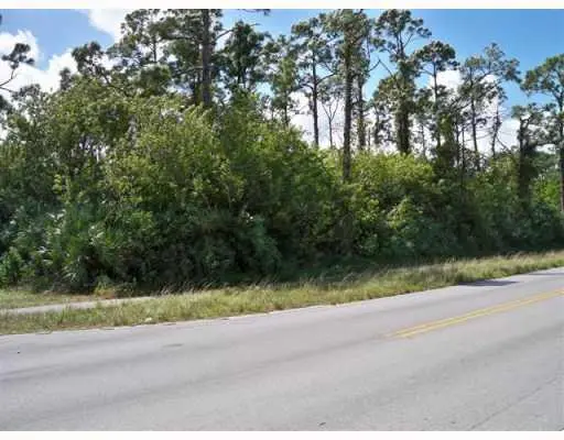 20130321063131265036000000-o at Xx Sycamore Drive, Loxahatchee
