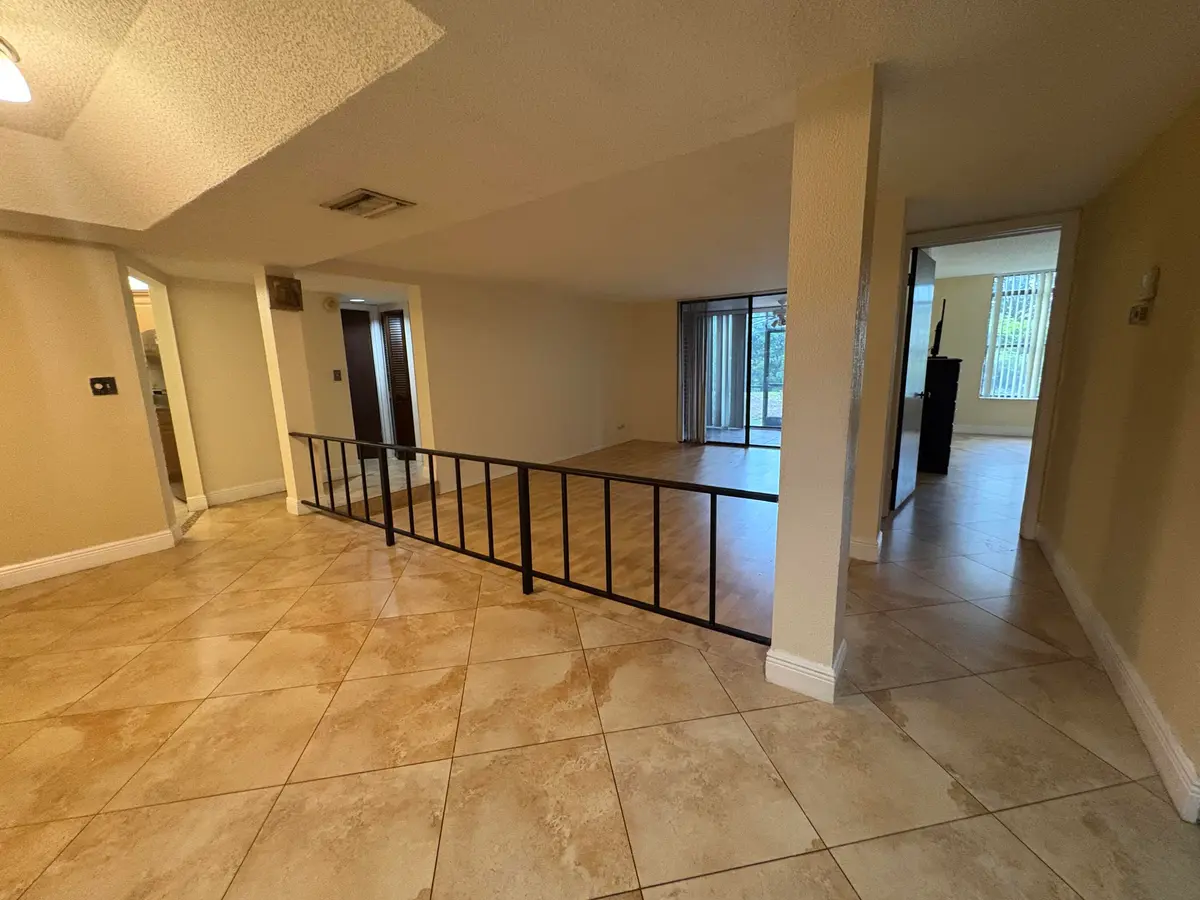 IMG_9487 at 3730 INVERRARY Drive 1W, Lauderhill
