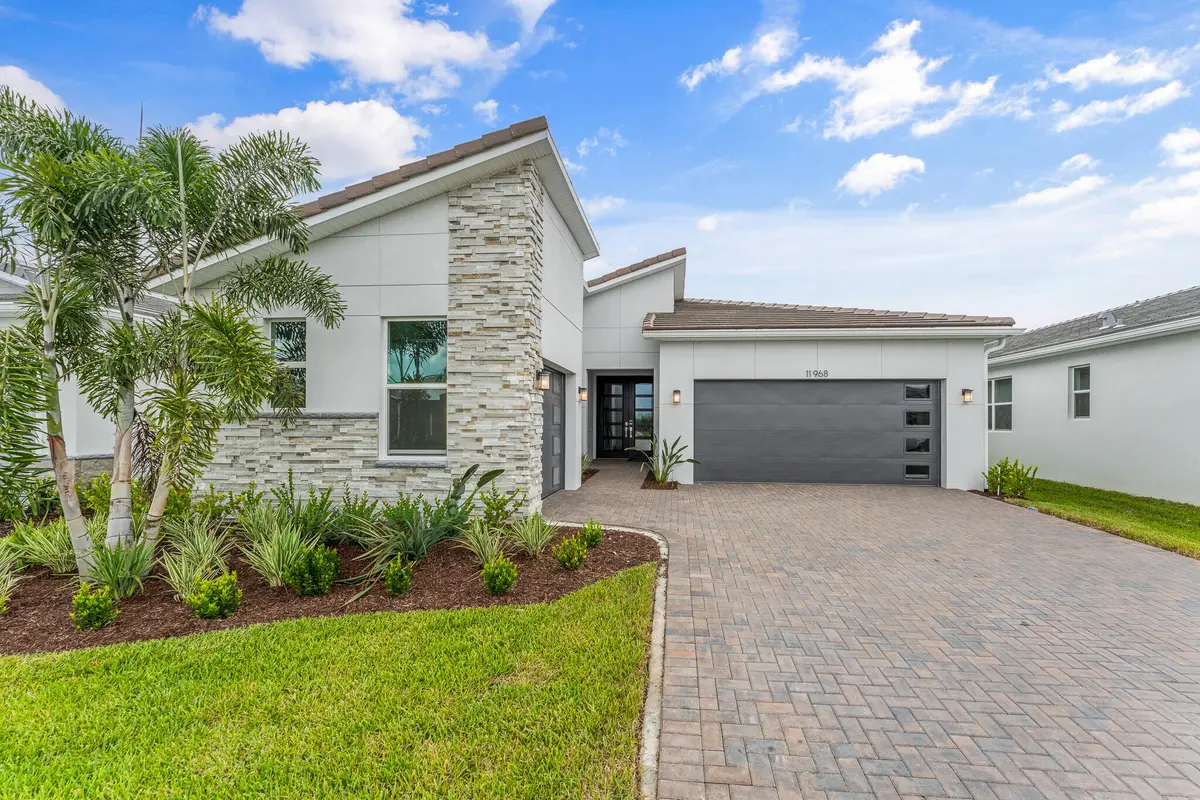 US_SEF_SAGE ELITE_LOT 235_EXTERIOR at 11968 SW Pantone Street, Port St. Lucie