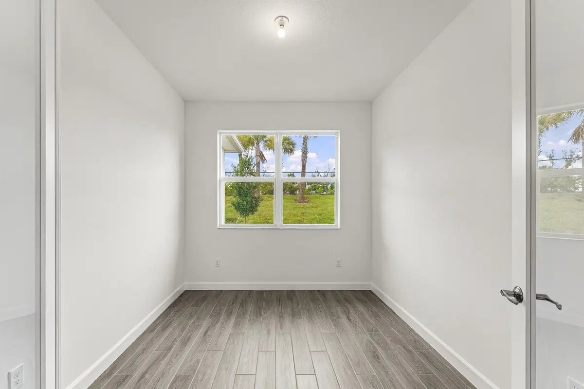 US_SEF_SAGE ELITE_LOT 235_STUDY at 11968 SW Pantone Street, Port St. Lucie