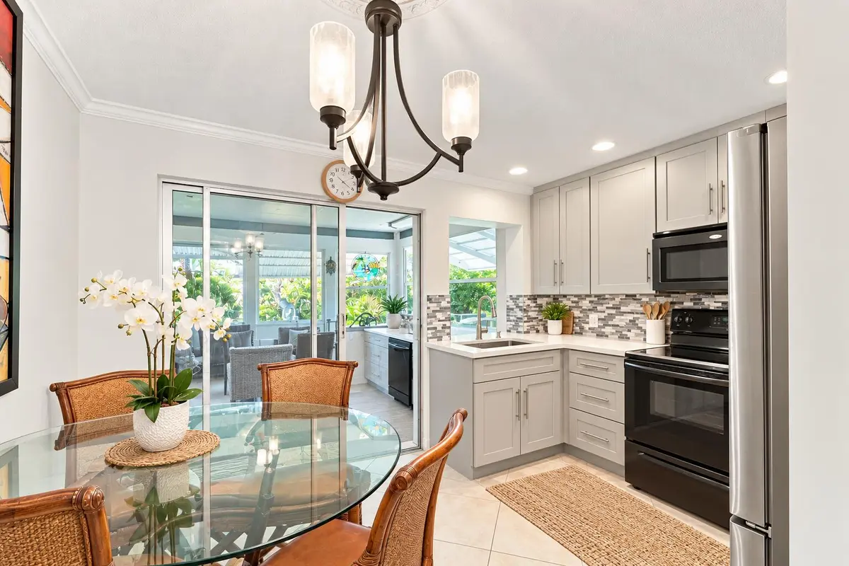 Kitchen and Dining Nook 111 NW 25th CT - at 111 NW 25TH Court, Pompano Beach