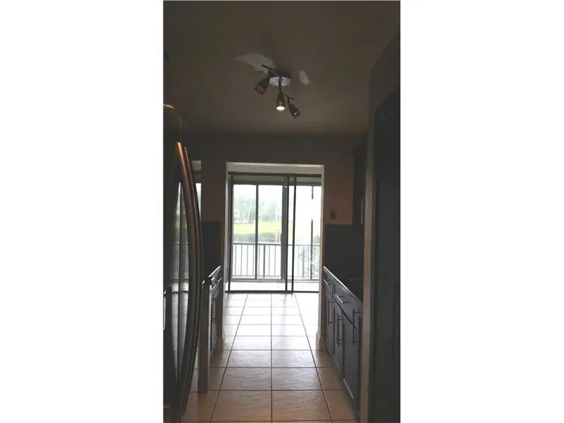 Photo 2 at 3730 Inverrary Drive 2X, Lauderhill