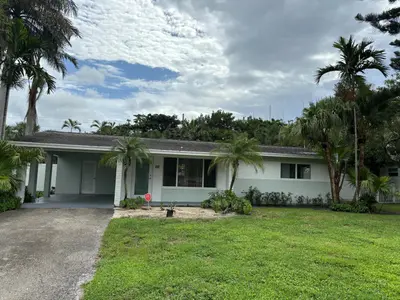80 NW 3RD Court, Boca Raton – Single Family Residence for rent