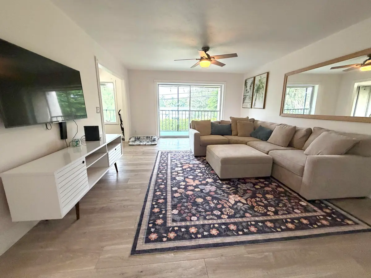 Livingroom at 150 Pineview Road H8, Jupiter