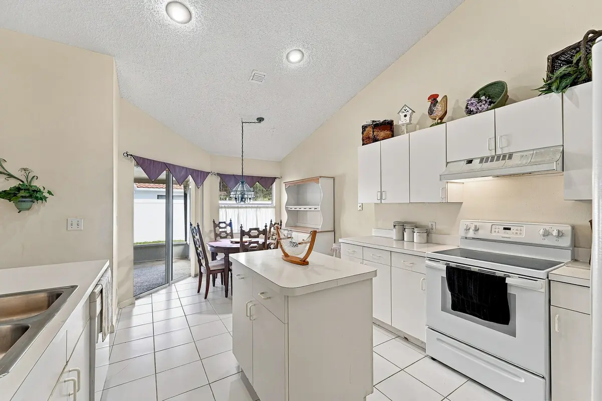 10_dsc04207 at 3705 BEACHWOOD Drive, Delray Beach