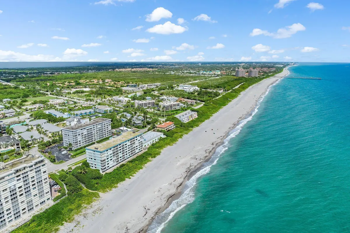 055-911OceanDr404-JunoBeach-FL-SMALL at 911 Ocean Drive 404, Juno Beach