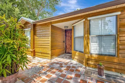 2950 SW BRIGHT Street, Port St. Lucie – Single Family Residence for sale