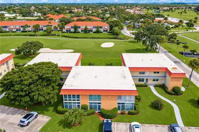 1 VISTA PALM Lane 207, Vero Beach – Condominium for sale