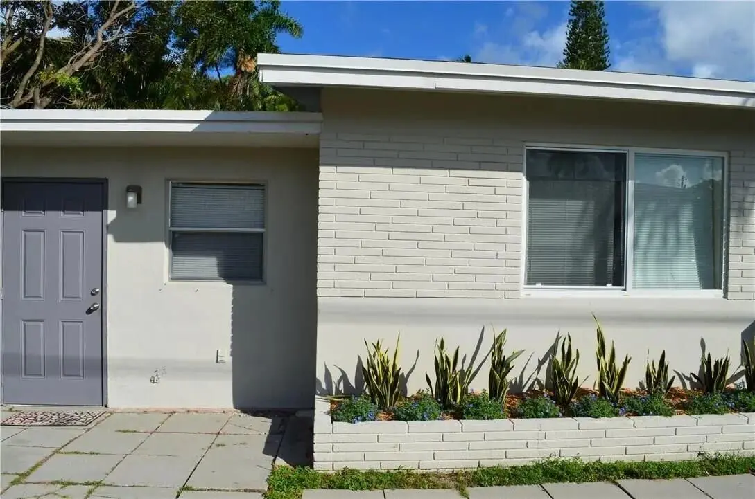 1721 4 at 1721 NE 9TH Street 1-5, Fort Lauderdale