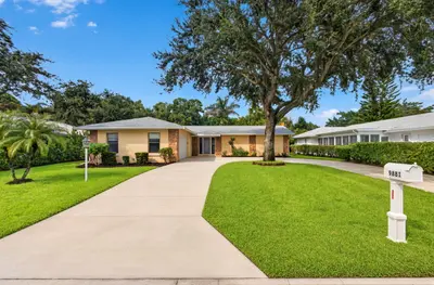 9881 SE LITTLE CLUB Way, Jupiter – Single Family Residence for sale