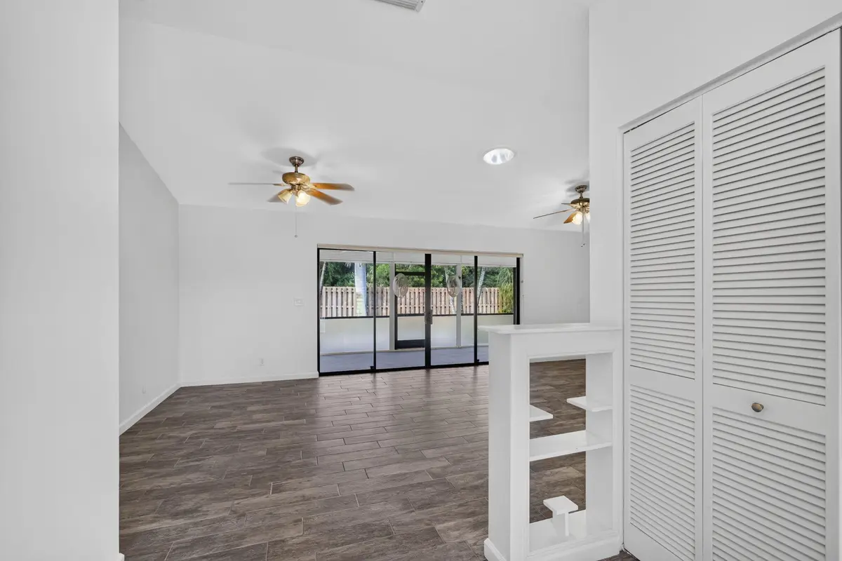 Entryway at 9881 SE LITTLE CLUB Way, Jupiter