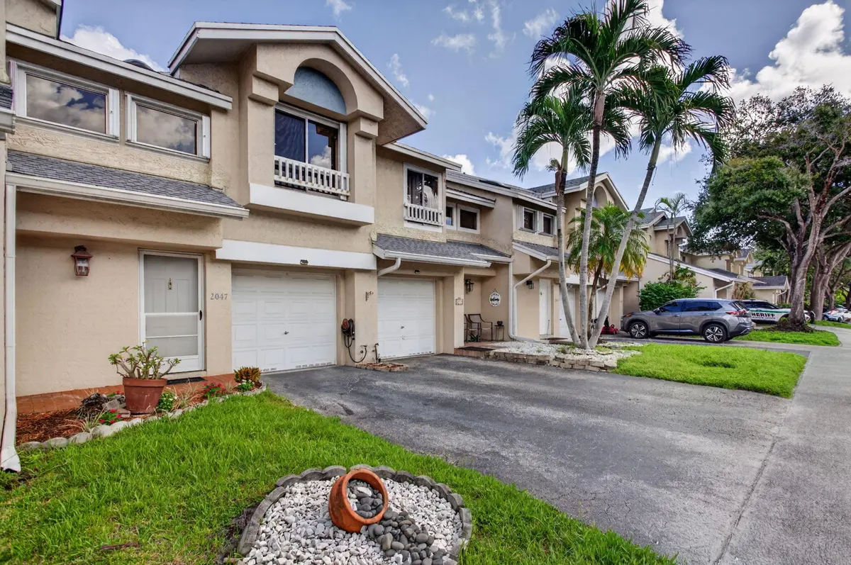 3-web-or-mls-1200-9 at 2047 DISCOVERY Circle, Deerfield Beach