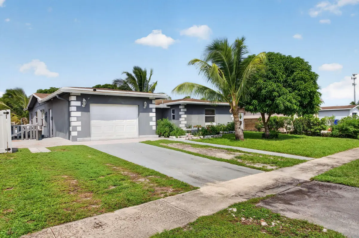 2-web-or-mls-6351-8 at 6351 SW 10TH Court, North Lauderdale