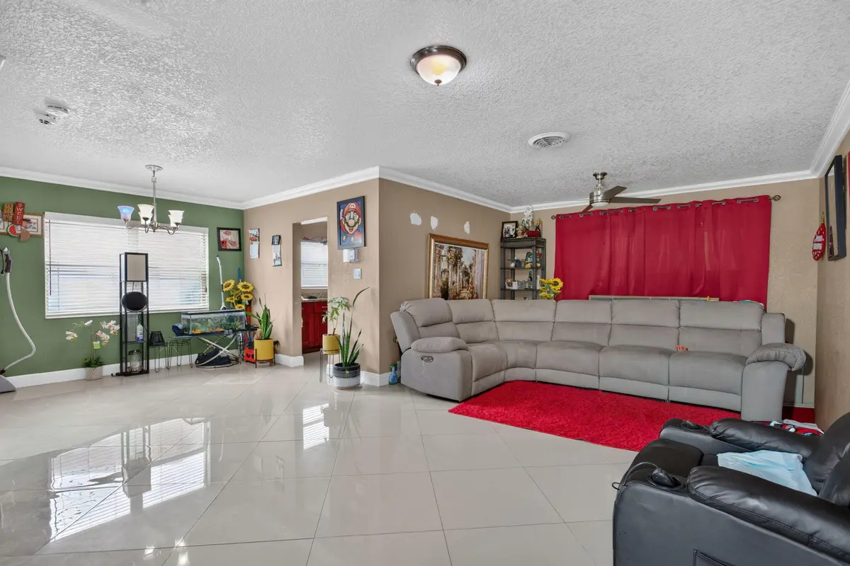 8-web-or-mls-6351-6 at 6351 SW 10TH Court, North Lauderdale