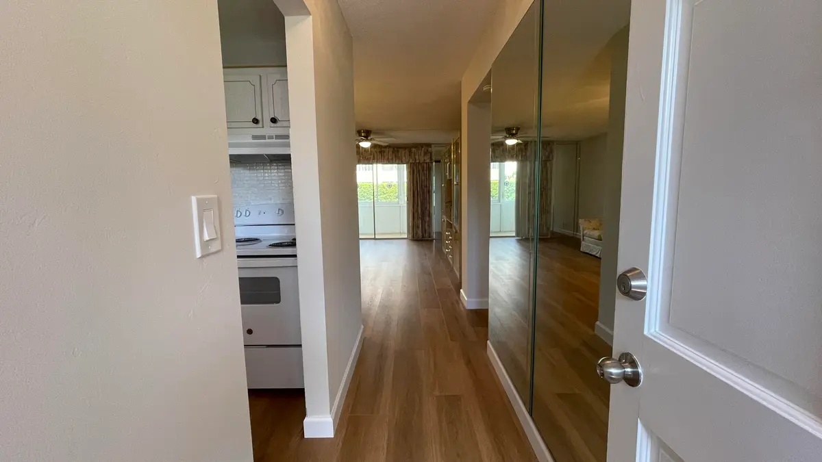 ALL NEW LVP FLOORSOPEN TO BACK at 2856 Garden Drive 102, Lake Worth Beach