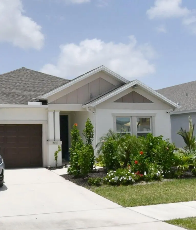 Ranch Oak Cir, at 545 SE Ranch Oak Circle, Port St. Lucie