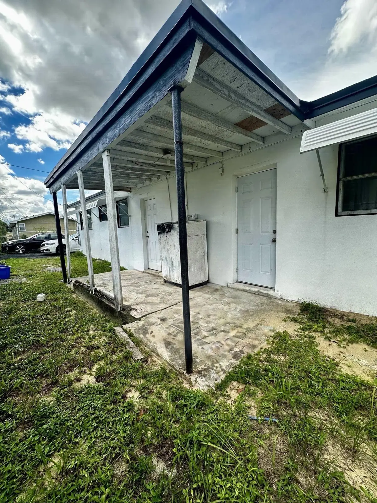 IMG_7801 at 3116 RJ HENDLEY Avenue, Riviera Beach