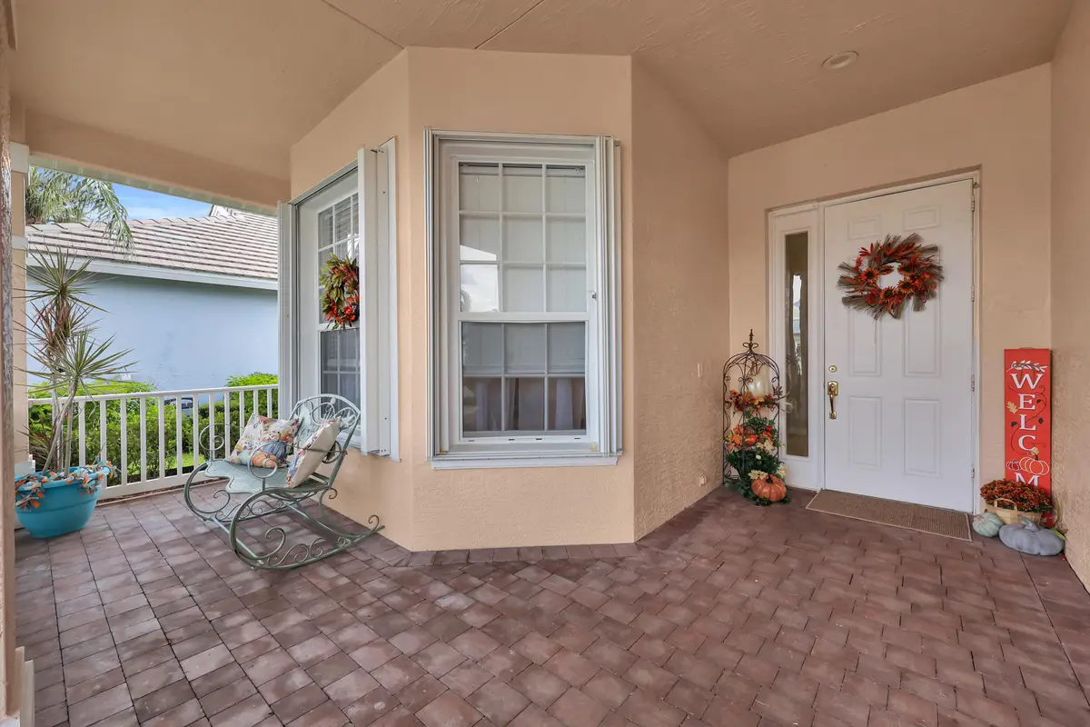 115 nw berkeley ave - 04 at 115 NW Berkeley Avenue, Port St. Lucie