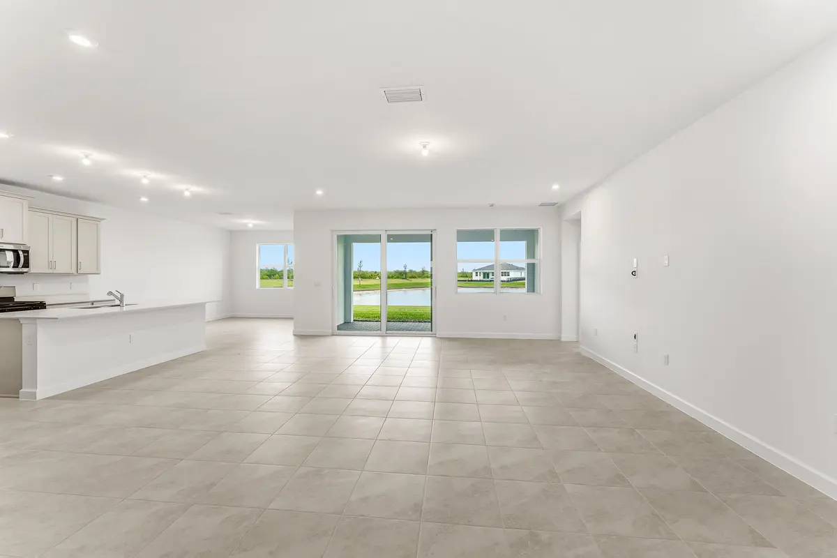 US_SEF_CAPITOL REEF_LOT 297_GREAT ROOM at 10848 SW Orana Drive, Port St. Lucie