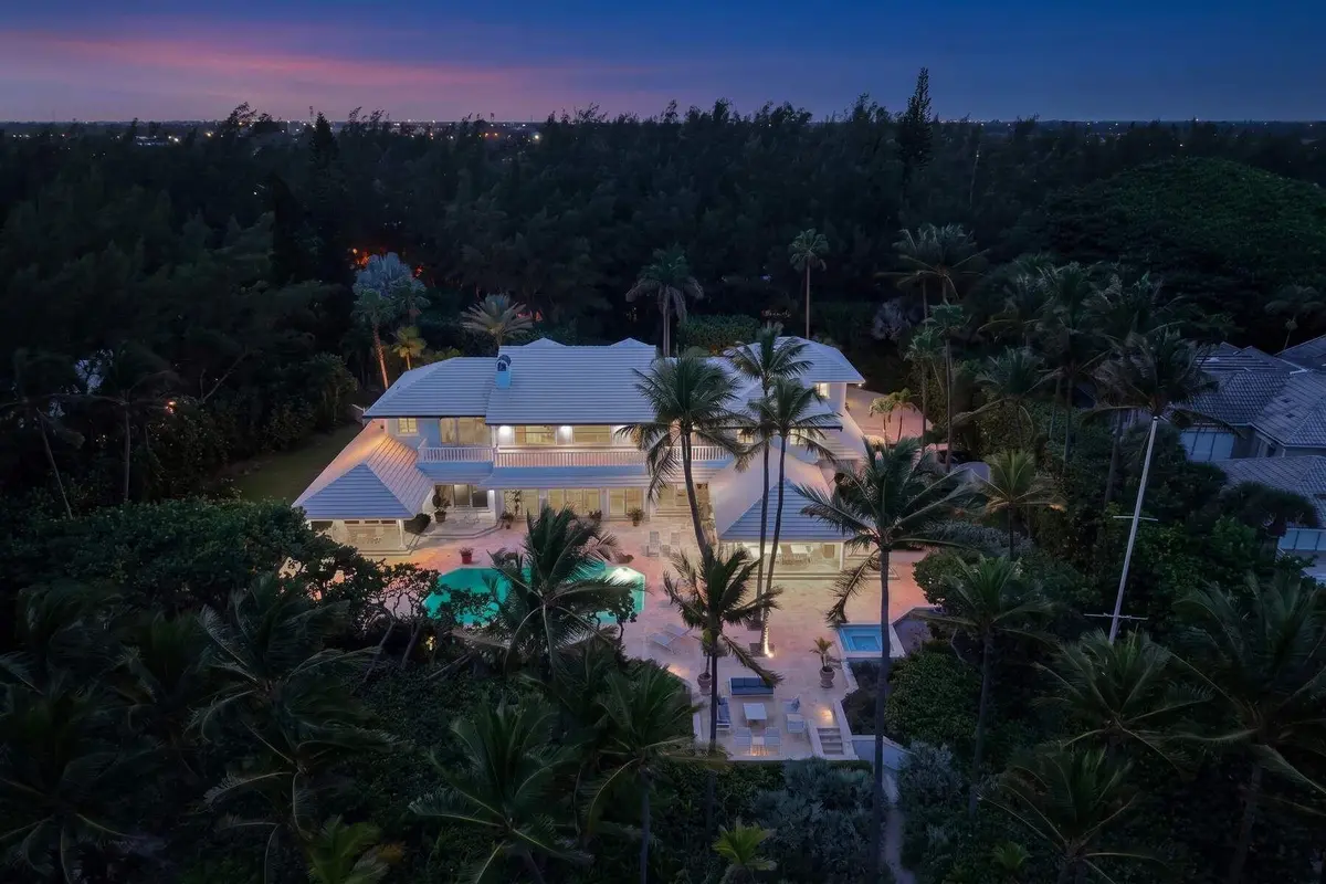 2999 N Ocean Boulevard - XV7TVM(4) at 2999 N Ocean Boulevard, Gulf Stream