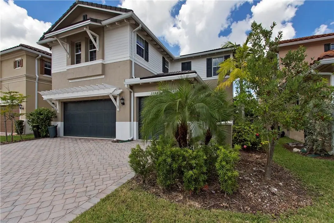 Photo 2 at 11989 NW 83RD Place, Parkland