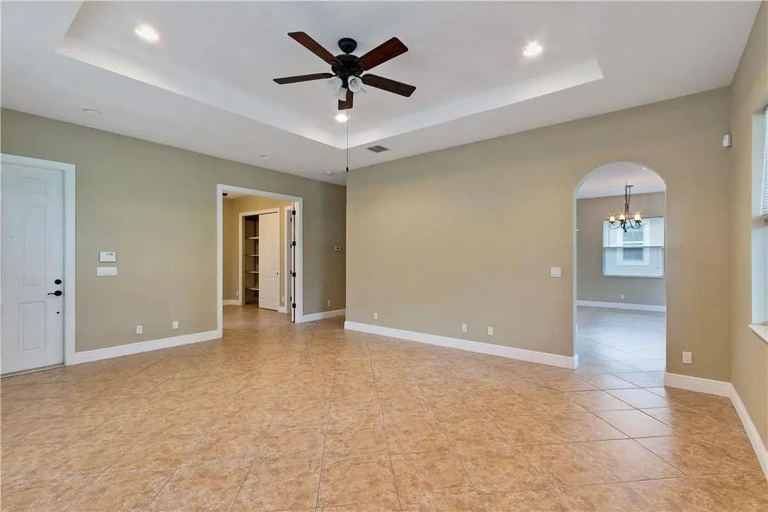 Photo 7 at 11989 NW 83RD Place, Parkland
