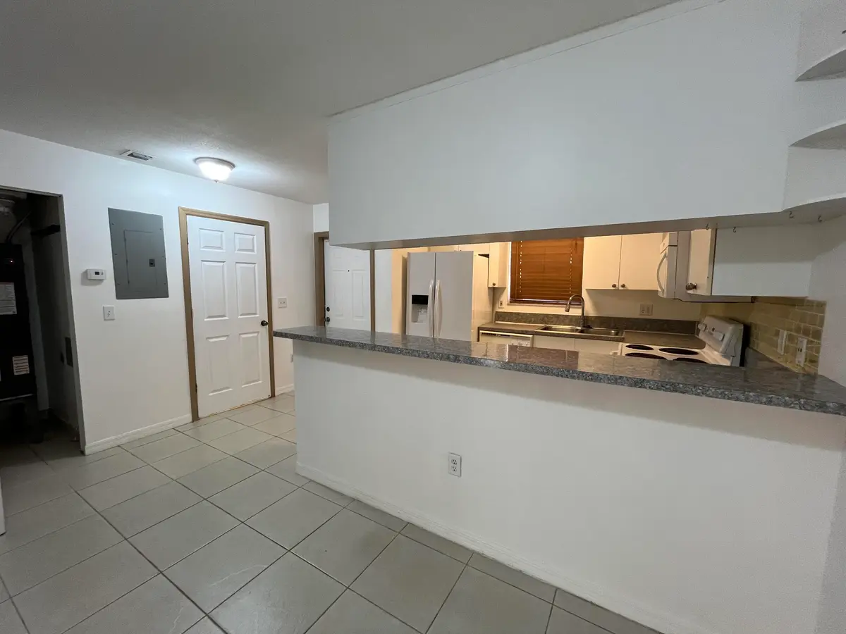 IMG_3496 at 2314 Johnson Street 2A, Hollywood