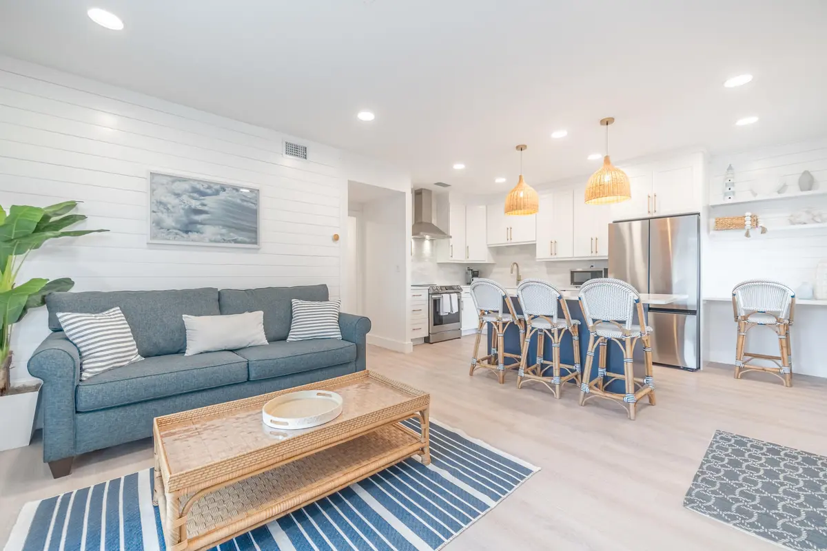 living + dining at 353 S US HIGHWAY 1 A6, Jupiter