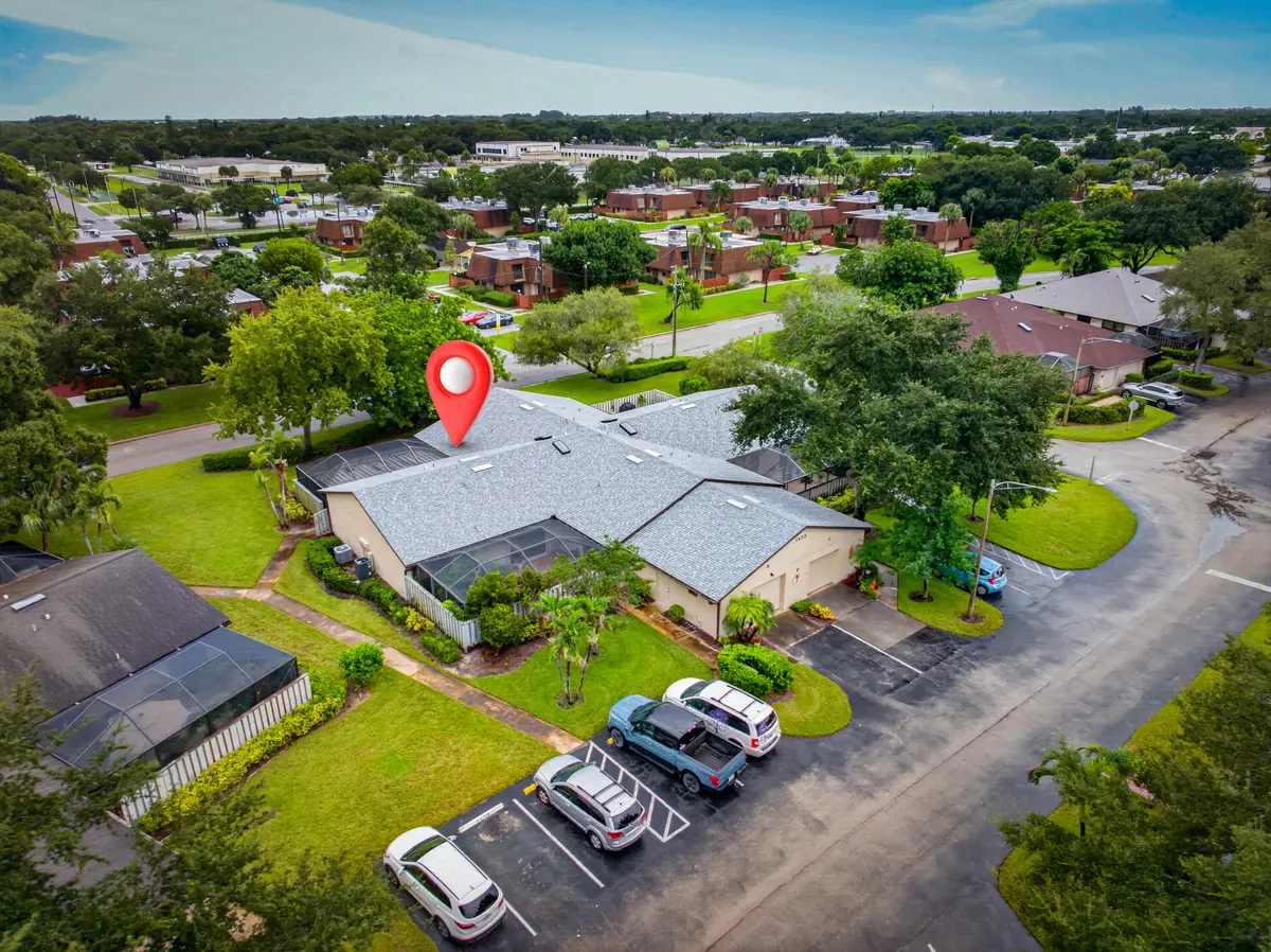 Outlined-05 at 1435 Captains Walk, Fort Pierce