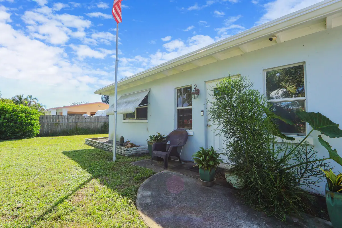 Exterior Close Up at 2708 CHEROKEE Court, West Palm Beach
