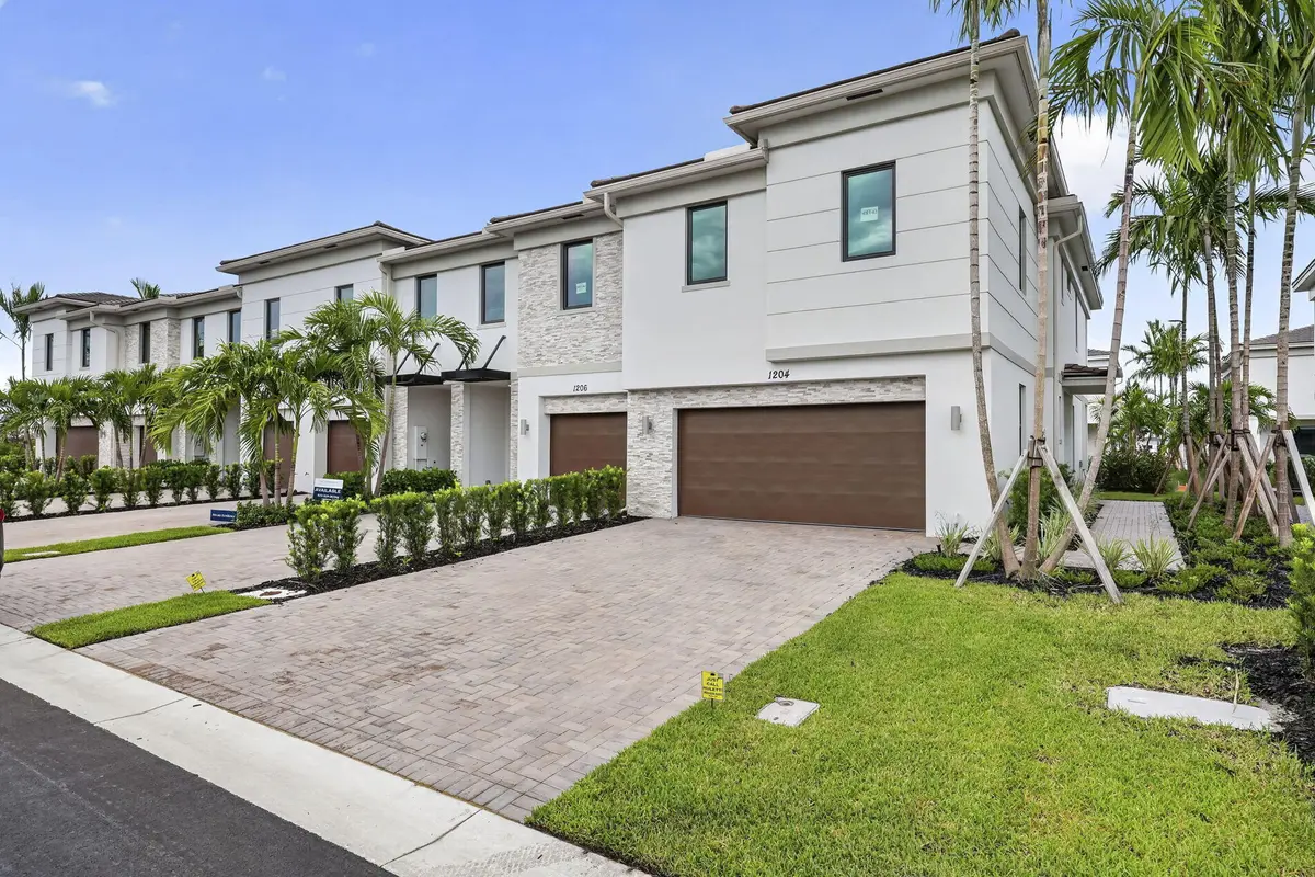 2-web-or-mls-BS1A2194 at 1204 National Street, Wellington