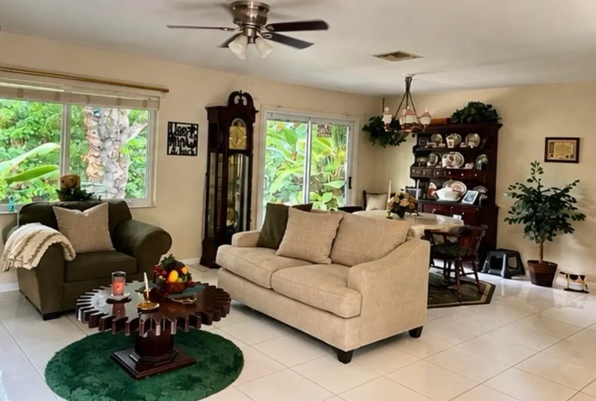IMG_1682 at 400 SW NATURA Avenue, Deerfield Beach
