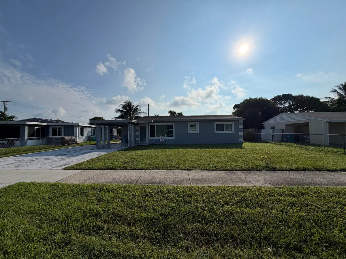 IMG_3929 at 1526 NE 1ST Court, Boynton Beach