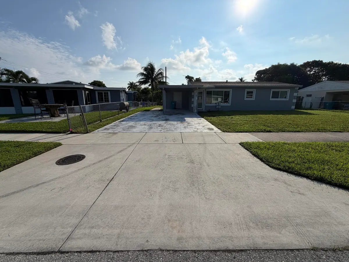IMG_3931 at 1526 NE 1ST Court, Boynton Beach