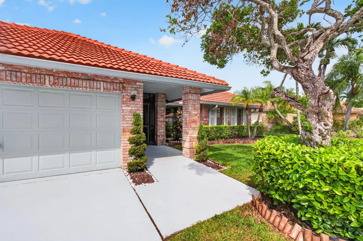 6-web-or-mls-193_DSC_1759 at 10145 HARBOURTOWN Court, Boca Raton