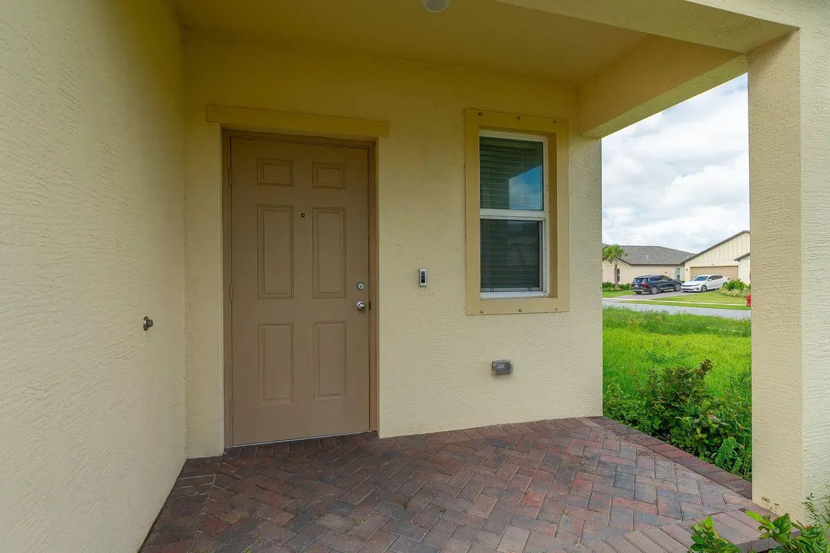 2-web-or-mls-DSC00157 at 731 Carlyle Way, Fort Pierce