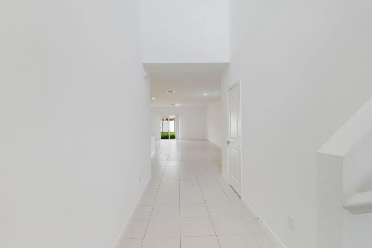3-web-or-mls-DSC00110 at 731 Carlyle Way, Fort Pierce
