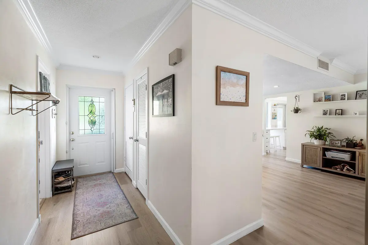 Entry at 4660 Kittiwake Court Kingfisher, Boynton Beach