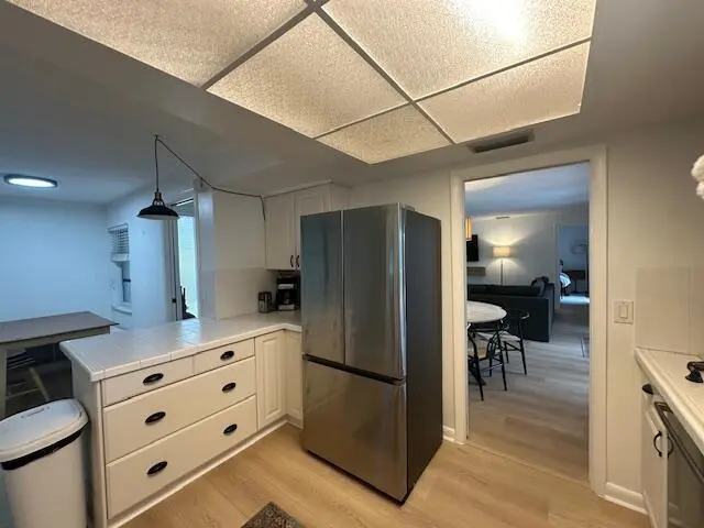 Kitchen at 10881 Magnolia Street, Palm Beach Gardens